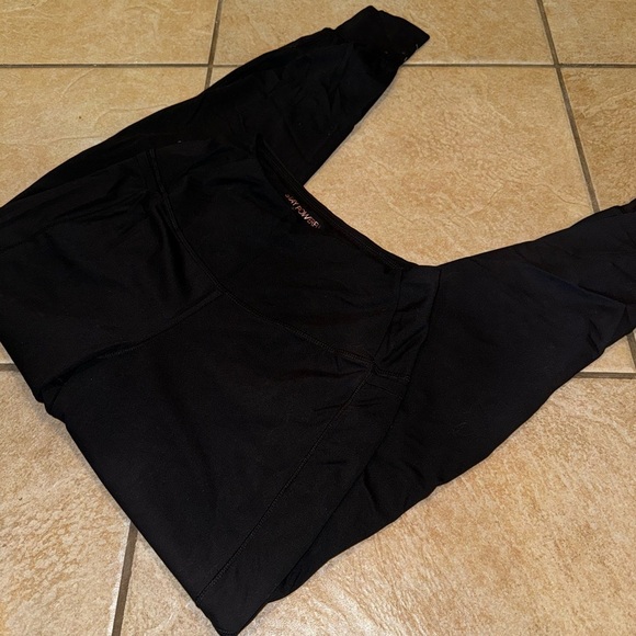 CALIA Stay Powerful Black Pull On Cropped Jogger Active Pants Size XS Used - Picture 2 of 4